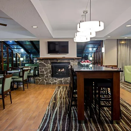 Hampton Inn West Springfield-3