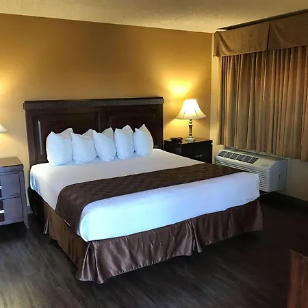 Empire Inn-2