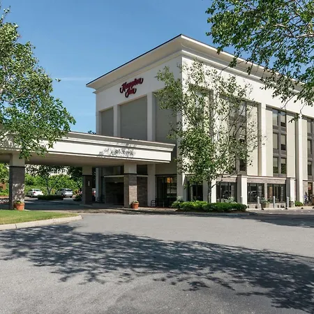 Hampton Inn Fall River/Westport-3