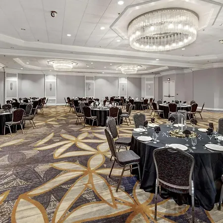 Doubletree By Hilton Wichita Airport-3