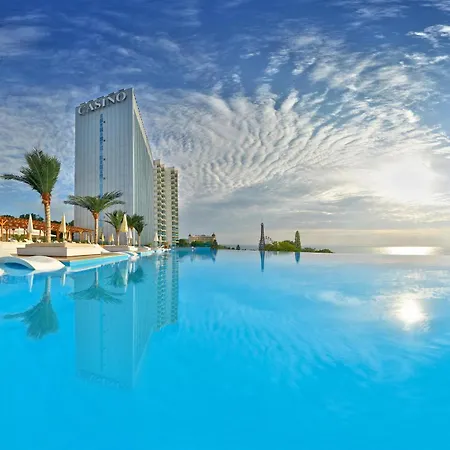 International Hotel Casino & Tower Suites-2