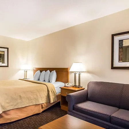 Quality Inn Morris I-80-3