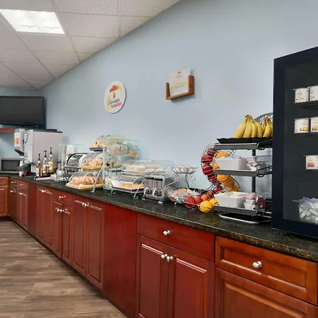 Super 8 By Wyndham West Greenwich/Providence-3