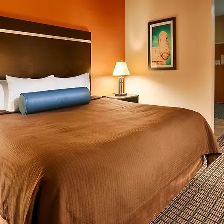 Best Western Plus Pontoon Beach-2