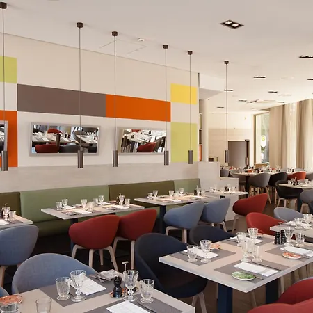 Vienna House Easy By Wyndham Osnabrueck City & Apartments-3
