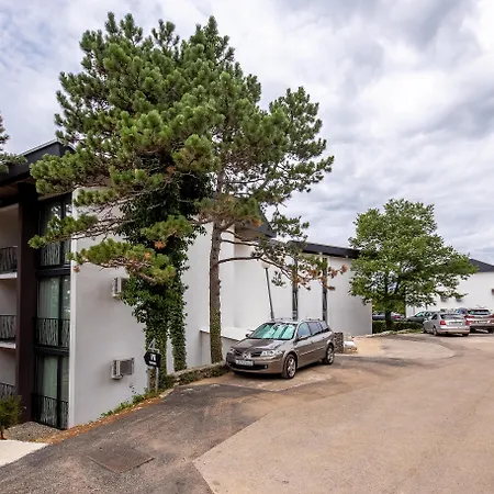 Hotel Omorika-3