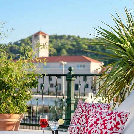 Heritage Hotel Tisno-2