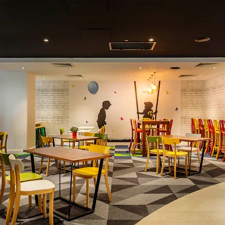 Ibis Styles Brisbane Elizabeth Street-3