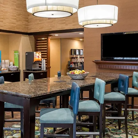 Hampton Inn & Suites Florence Center-2