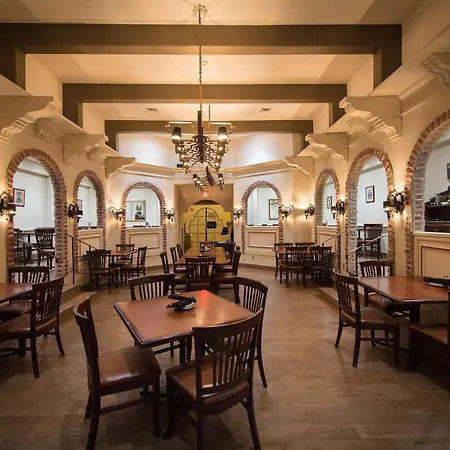 Best Western North Bay Hotel & Conference Centre-2
