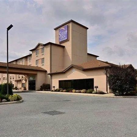 Sleep Inn & Suites Hagerstown-2