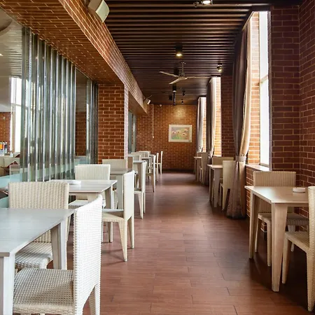 Hotel Santika Depok-3