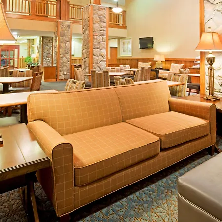 Comfort Inn & Suites Mountain Iron And Virginia-2