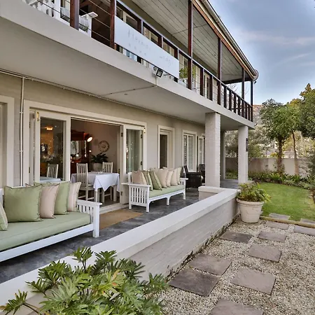 Hermanus Lodge On The Green - Solar Power-3