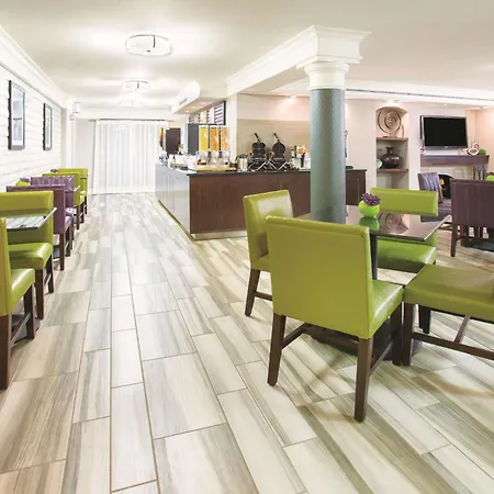 La Quinta Inn By Wyndham Denver Westminster-2