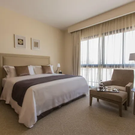 Intercontinental Hotels Doha Residences By Ihg-2