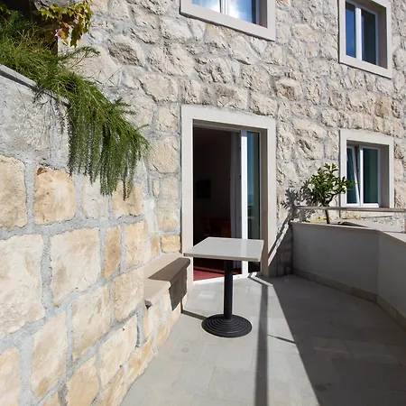 Hotel Villa Dvor (Adults Only)-2