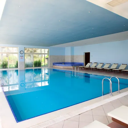 Presa Di Finica Hotel & Suites-2