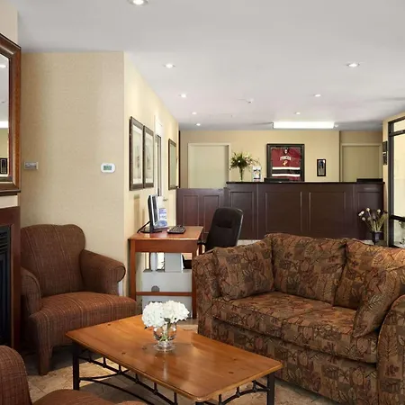 Travelodge By Wyndham Trenton-2