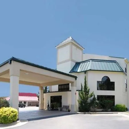 Quality Inn & Suites Tarboro - Kingsboro-2