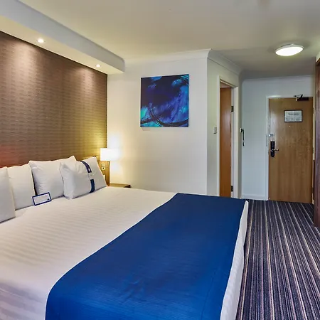 Holiday Inn Express Glenrothes By Ihg-2