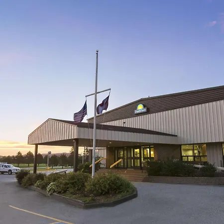 Days Inn By Wyndham Stephenville-2