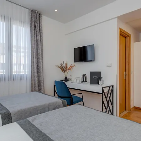 Hotel Pax-2