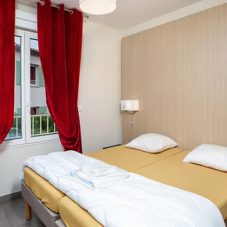 SOWELL RESIDENCES Les Perles de Saint Tropez-2