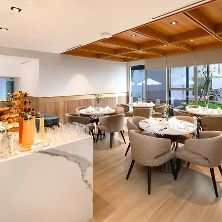 Oakwood Pik Jakarta-2
