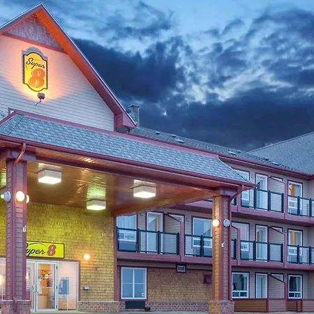 Super 8 By Wyndham Caraquet-3
