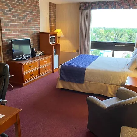 Ramada By Wyndham Lethbridge-2