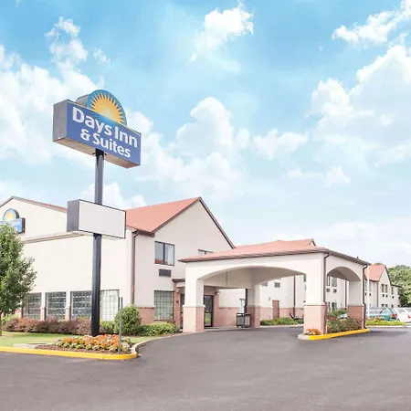 Days Inn & Suites Seaford-2