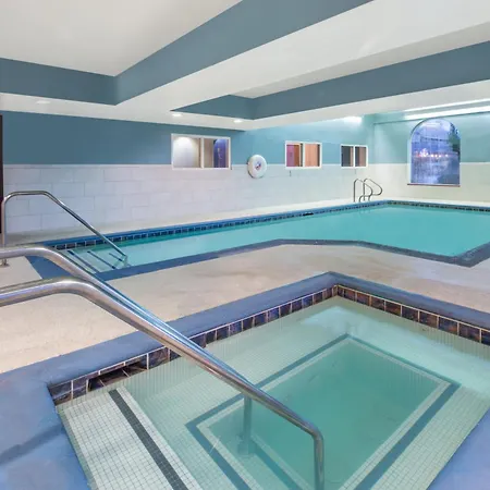 Holiday Inn Express Hotel & Suites Bishop By Ihg-3