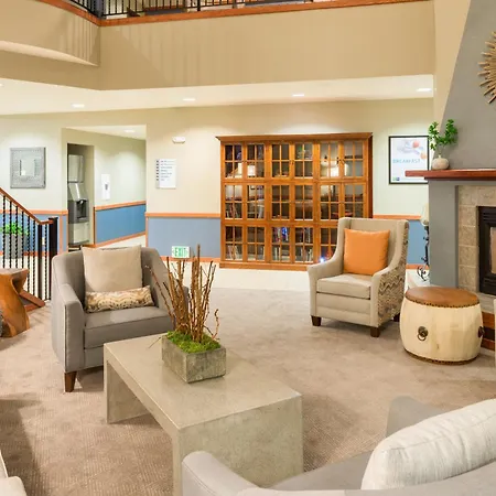 Holiday Inn Express Hotel & Suites Arcata/Eureka-Airport Area By Ihg-3