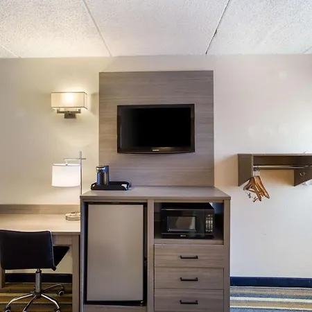 Quality Inn Albany Colonie-2