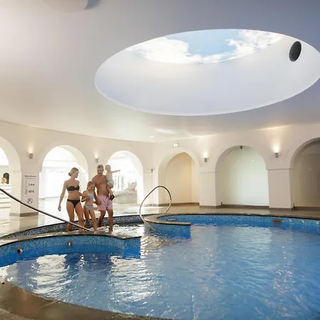 Hestia Hotel Strand-2