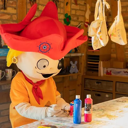 Familien Wellness Hotel Seeklause mit großem Abenteuerspielplatz Piraten-Insel-Usedom-2
