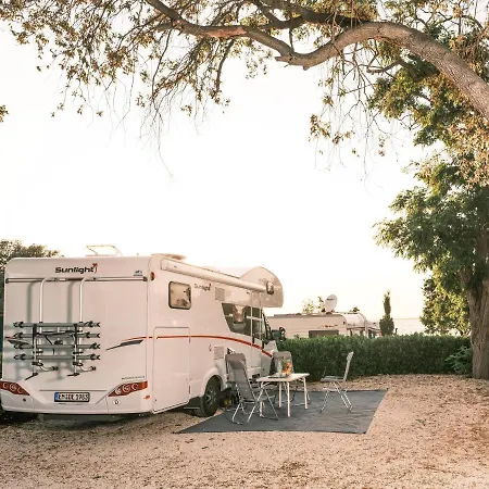 Falkensteiner Premium Mobile Homes And Camping Zadar-3