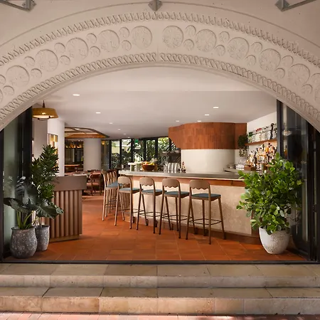 Mayfair House Hotel & Garden-2