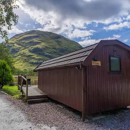 Heart Of Glencoe Holidays-2
