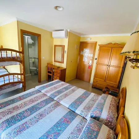 Hostal L'Anfora-3