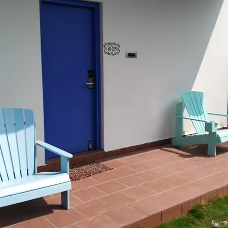 Riviera Beach Resort-2