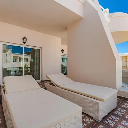 Flamingo Suites Boutique Hotel-3