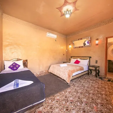 L'Homme Du Desert A Merzouga-3