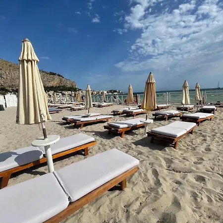 AWA Mondello-3