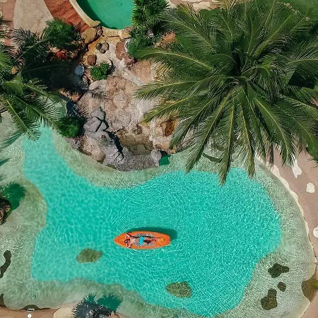 Rocks Beach Boutique-2