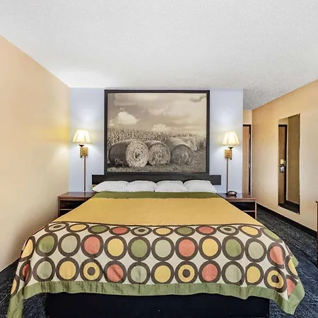 Super 8 By Wyndham Valentine Ne-2