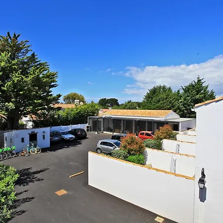 Logis Hotel La Chaize-3