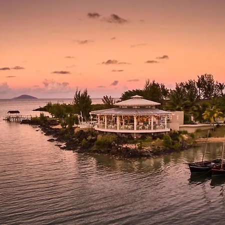 Lux* Grand Gaube Resort & Villas-2