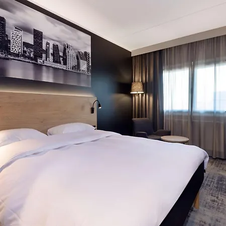 Park Inn By Radisson Oslo Airport Hotel West-2